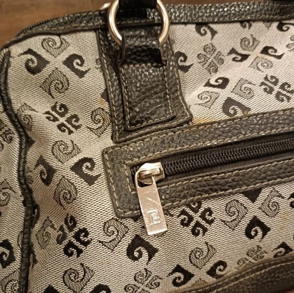 Pierre Cardin Paris Hand Bag in mint condition - Picture 4 of 8